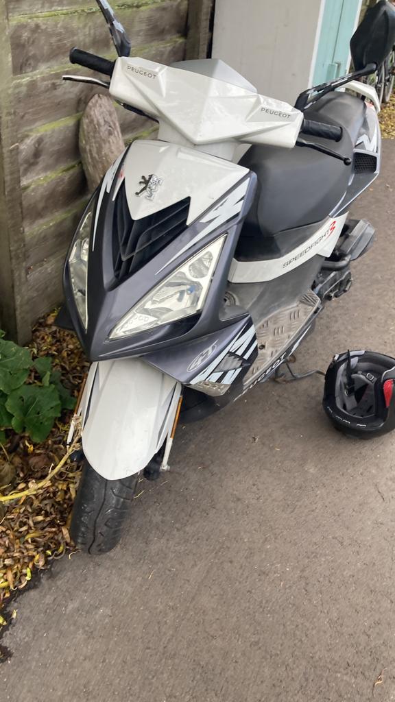 Speedfight 3 50cc 4t, Fietsen en Brommers, Snorfietsen en Snorscooters, Ophalen, Zo goed als nieuw, Benzine, Peugeot