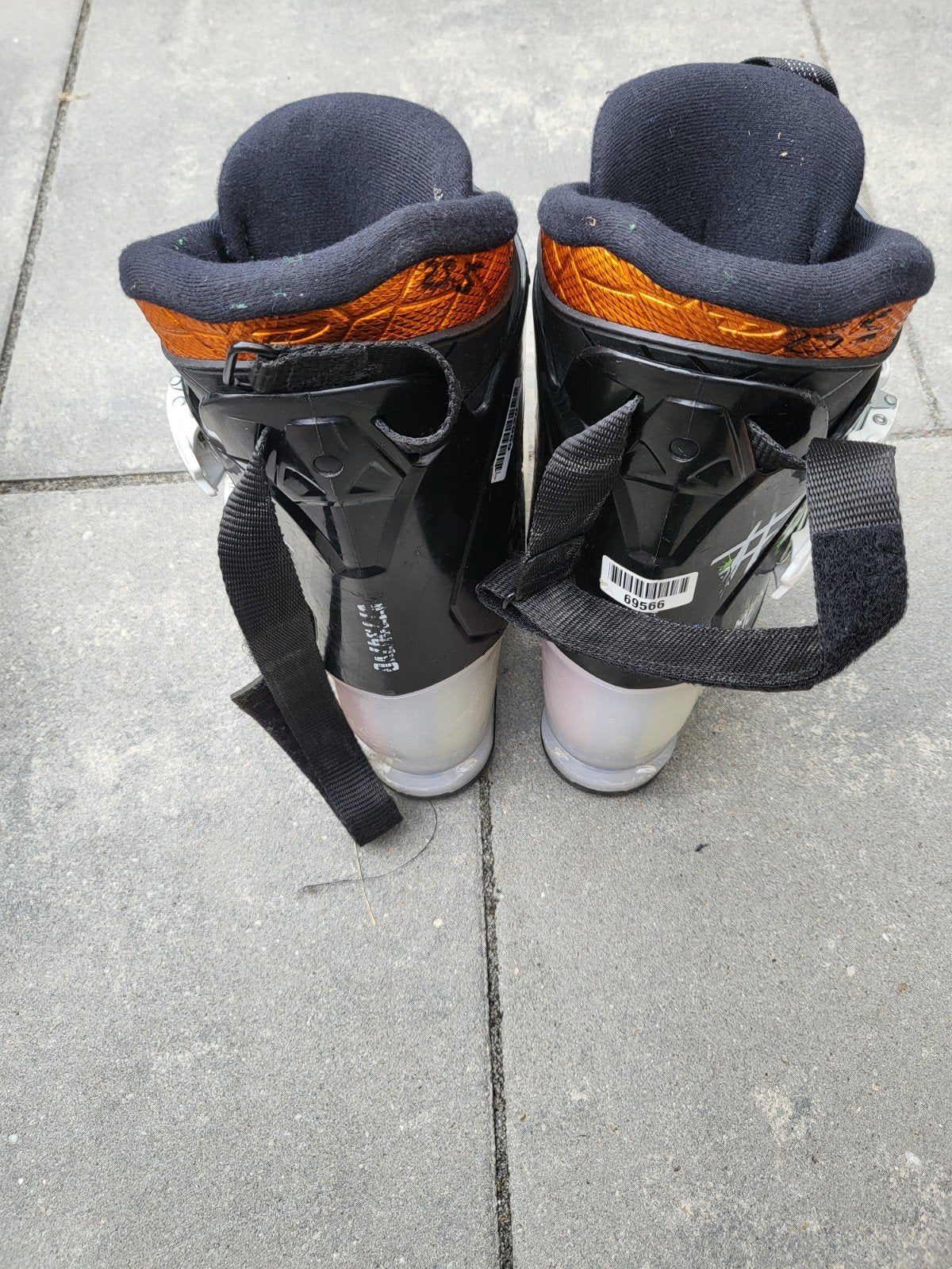 Ski schoenen maat 39.5 zo goed als nieuw, Ophalen of Verzenden, Zo goed als nieuw, Schoenen