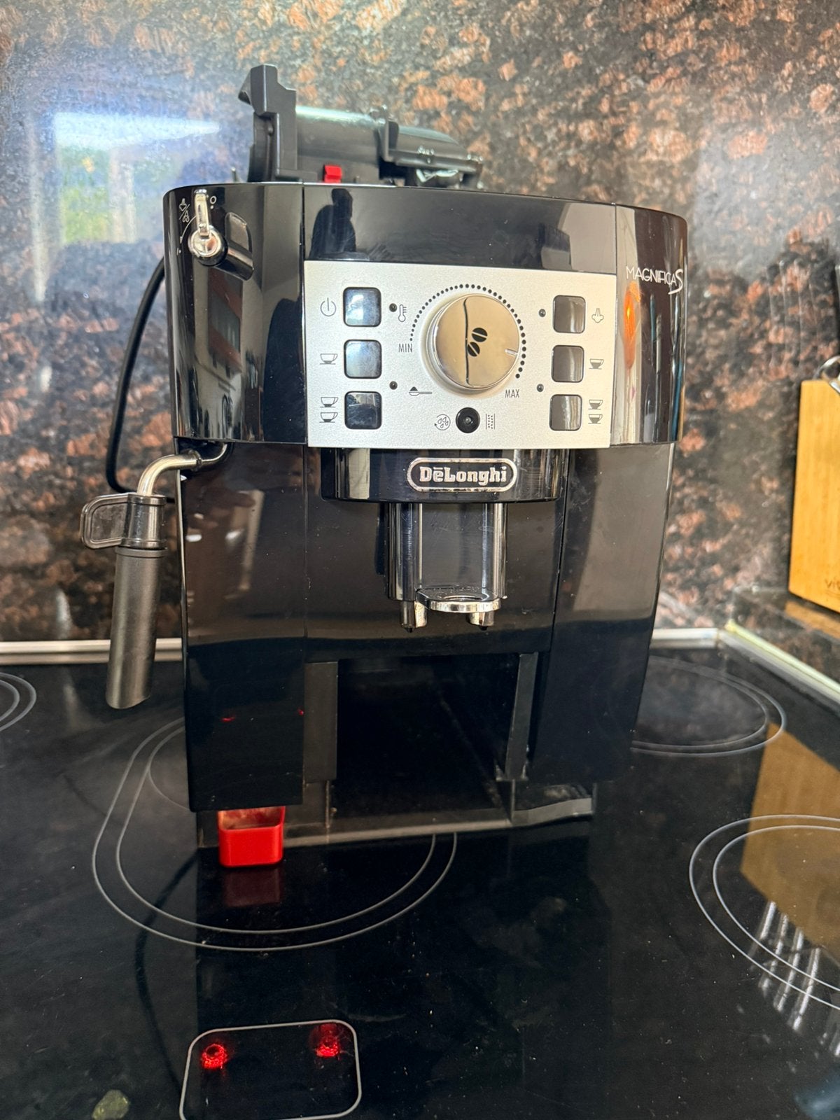 DeLonghi Magnifica S, Witgoed en Apparatuur, Ophalen, Gebruikt, Koffiemachine, Koffiebonen