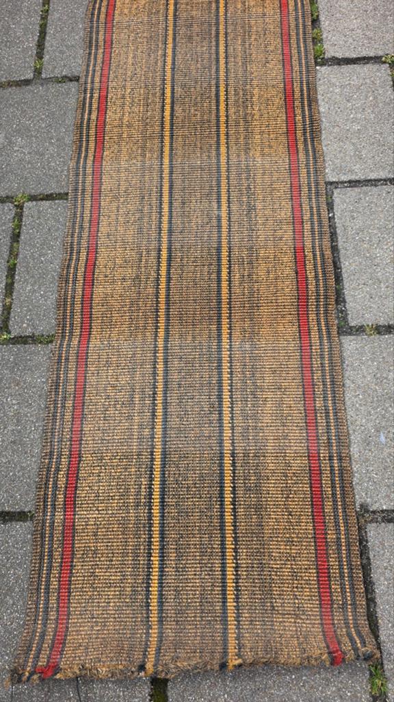 retro traploper van jute 5.30 meter en 14 ijzeren roedes, Ophalen, Huis en Inrichting