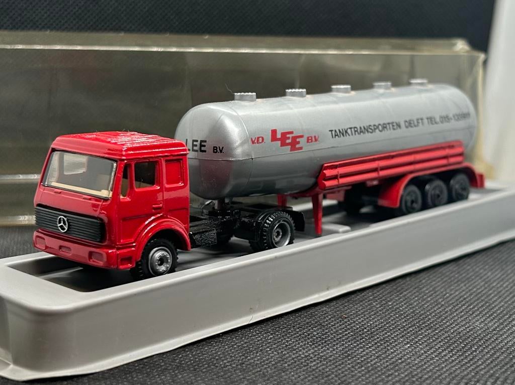 Efsi Mercedes Tankwagen Vd Lee 1:87 OVP, Verzenden, Zo goed als nieuw, Bus of Vrachtwagen, Efsi