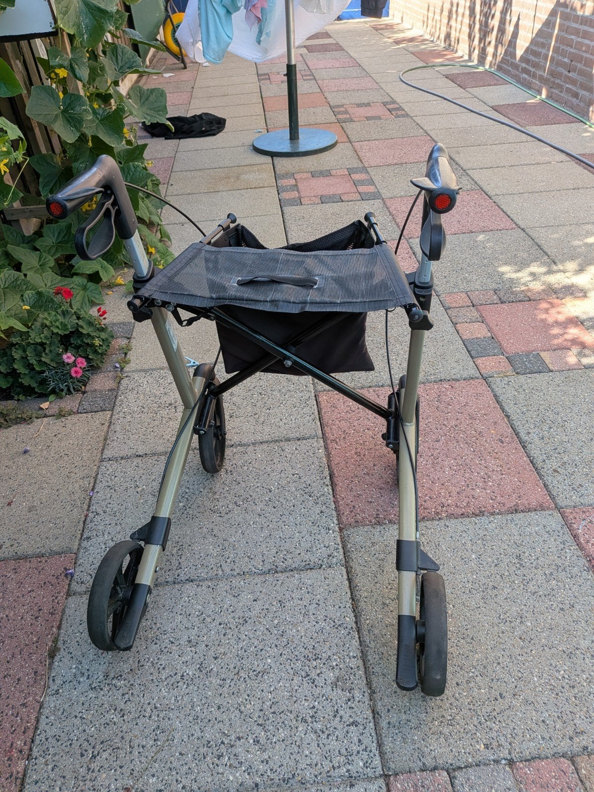 rollator, Ophalen of Verzenden, Zo goed als nieuw