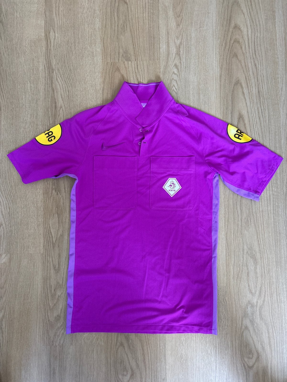 Nike KNVB Scheidsrechter Shirt Maat S Paars, Paars, Ophalen of Verzenden, Voetbal, Gedragen