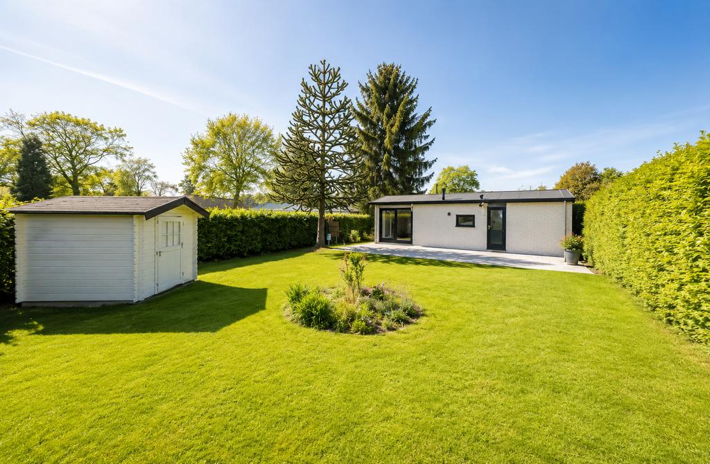 Ruim chalet op 336m² eigen grond Voorthuizen, Chalet, Gelderland, 1 slaapkamers