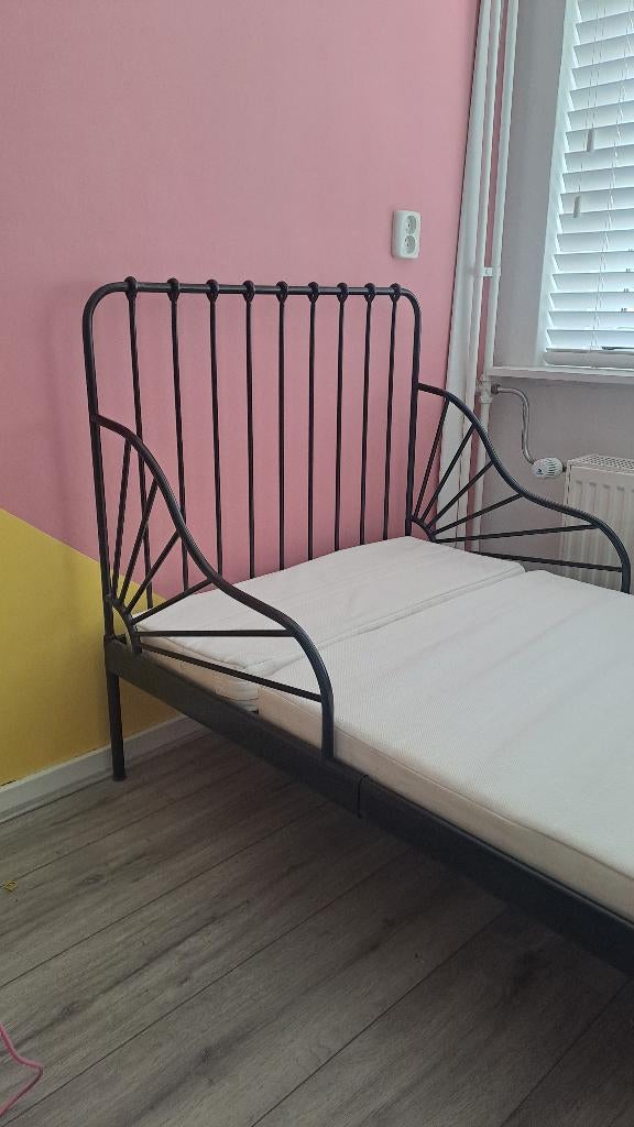 Zwart stalen peuterbed van ikea, Gebruikt, 70 tot 85 cm, Minder dan 140 cm, Ophalen