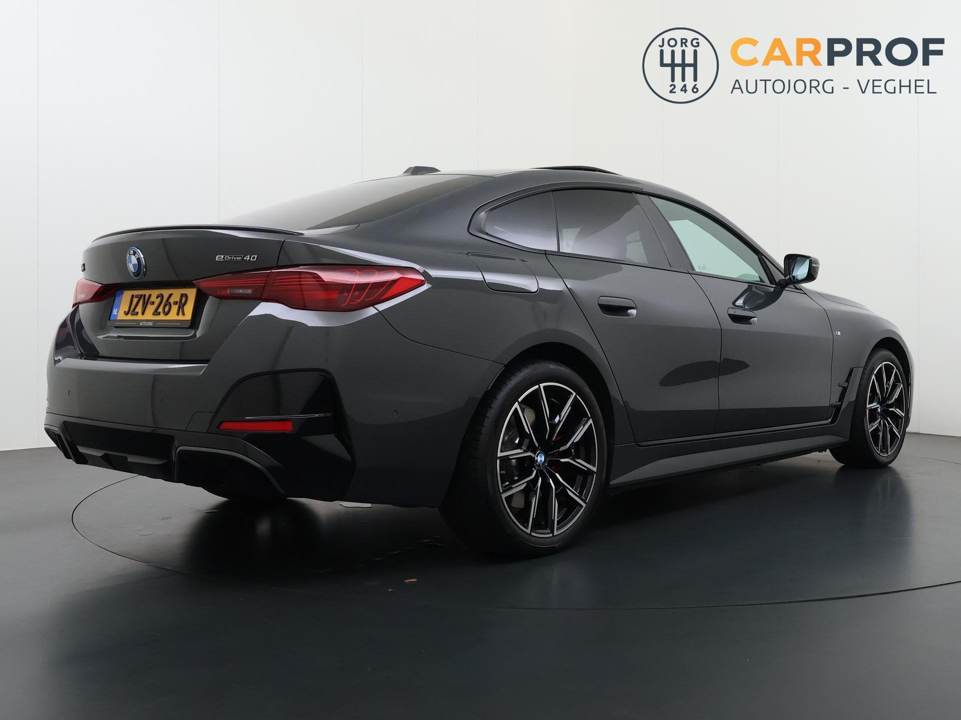 BMW i4 eDrive40 M Sport Edition 84 kWh Leder | Comfort Pack, Auto's, Achterwielaandrijving, Zwart, 340 pk, Origineel Nederlands