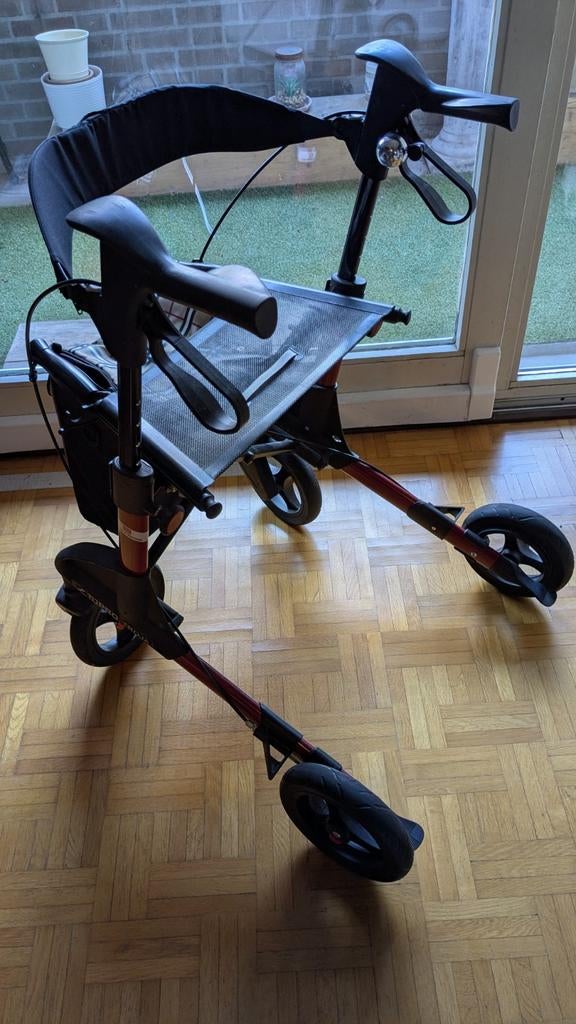 Coole rollator Topro, Ophalen, Opvouwbaar, Zo goed als nieuw
