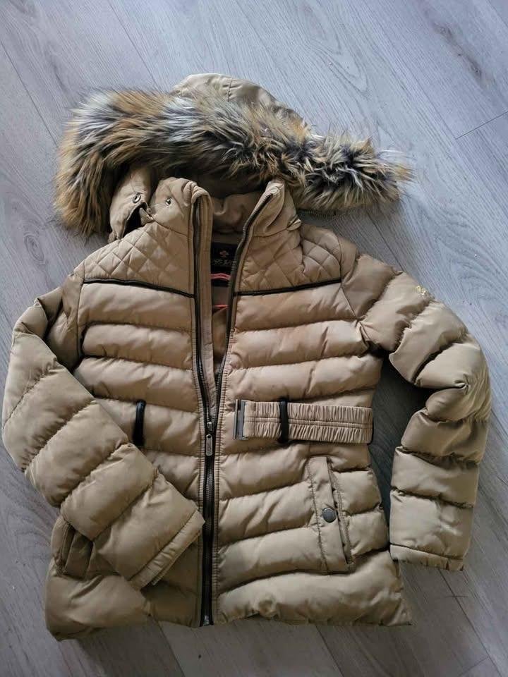 jas, Maat 38/40 (M), Beige, Ophalen of Verzenden, Zo goed als nieuw