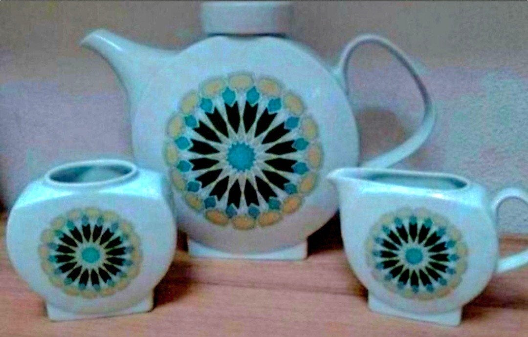 Melitta theepot,  suikerpot en roomkan,  type Budapest., Ophalen of Verzenden