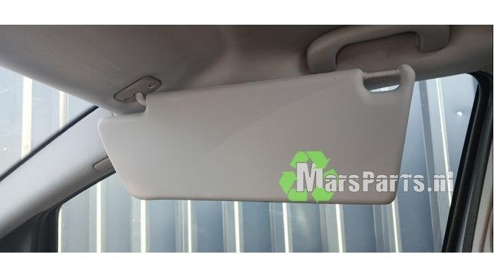 Zonneklep van een Opel Zafira, Gebruikt, -, -, Opel