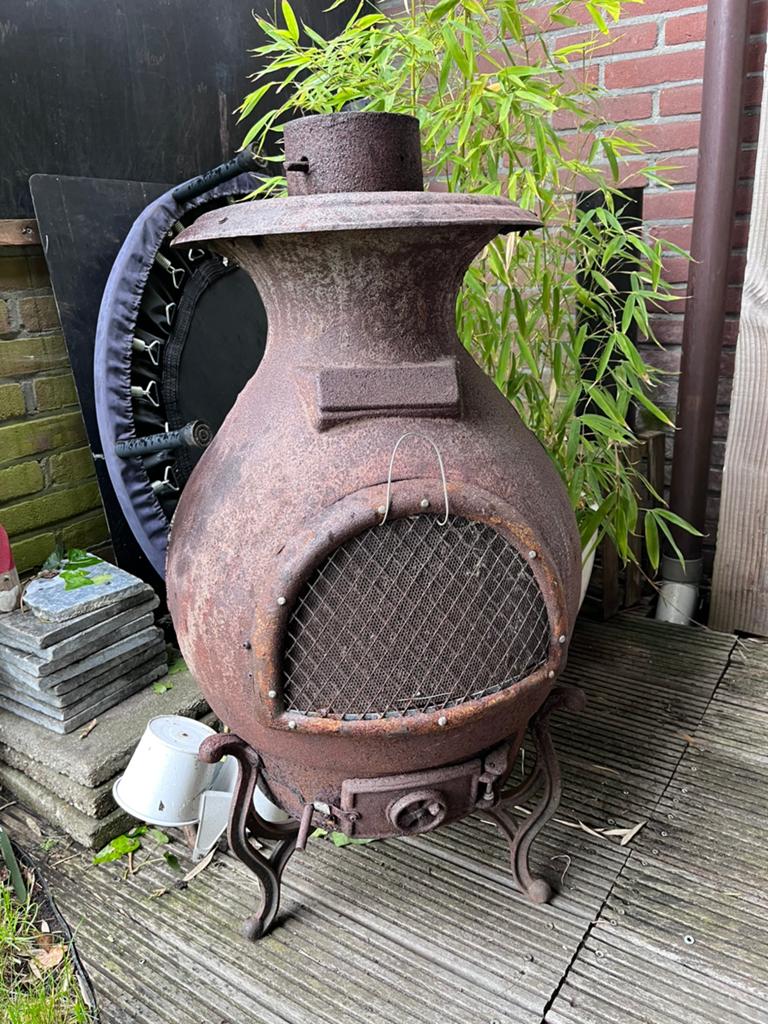 Gietijzeren houtkachel tuinhaard tuinkachel oud ijzer, Tuin en Terras, Ophalen, Zo goed als nieuw