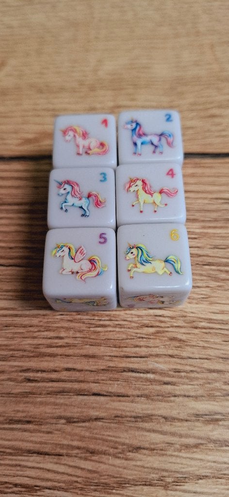 D&D Unieke Eenhoorn Dobbelstenen Set (6 stuks), Onbekend, Ophalen of Verzenden, Onbekend, Onbekend