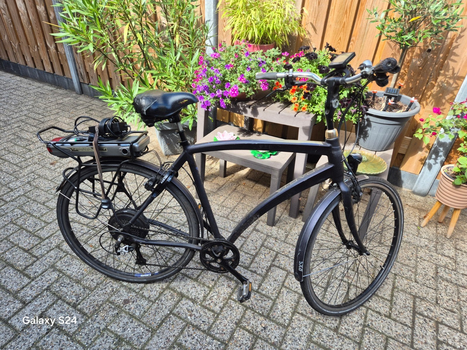 Sparta RXS Ultra Light E-bike + oplader. lees tekst, 55 tot 59 cm, Ophalen, Gebruikt, Sparta