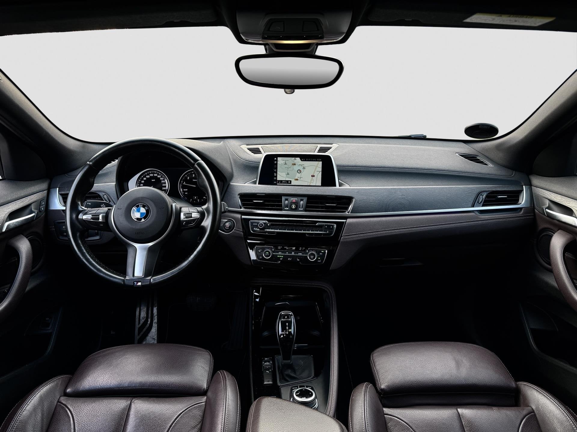 BMW X2 sDrive 2.0i M-Sport | LED | Elektr. stoelen | Dealer, X2, Huisgarantie, Met garantie (alle), 1435 kg