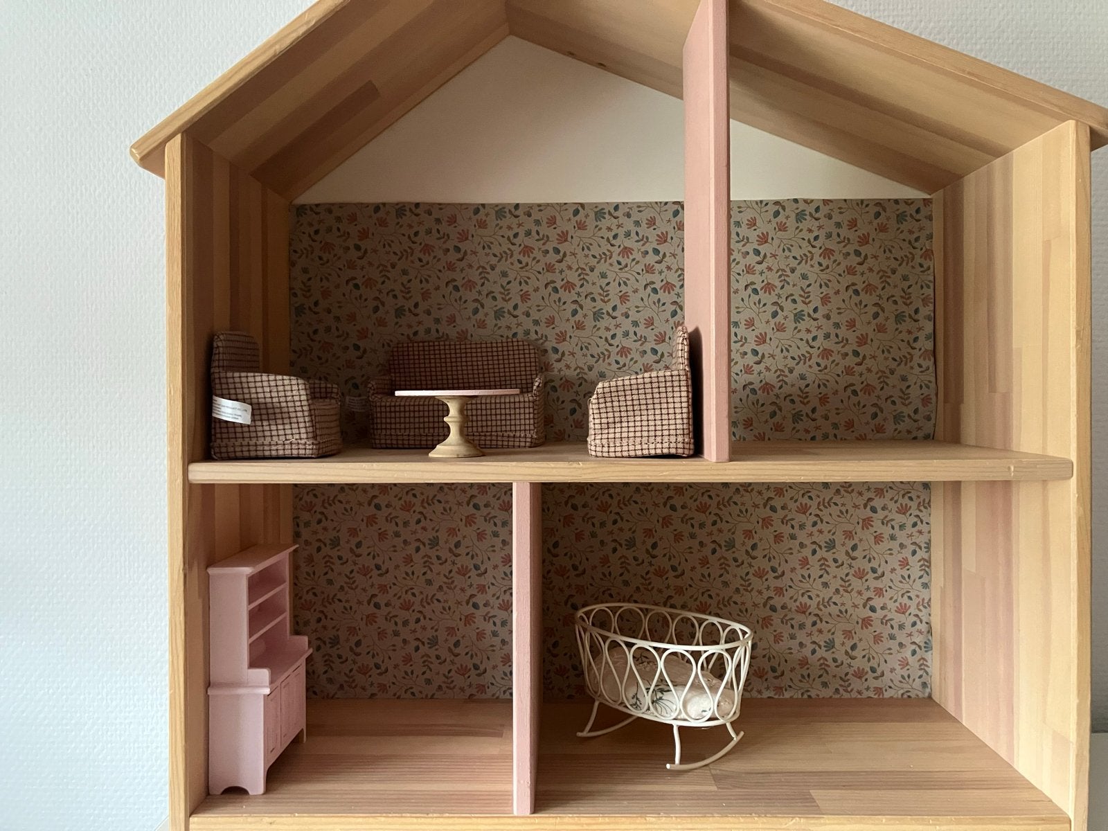 Houten Poppenhuis met Meubels, Verzamelen, Poppenhuizen en Toebehoren, Ophalen, Gebruikt, Poppenhuis