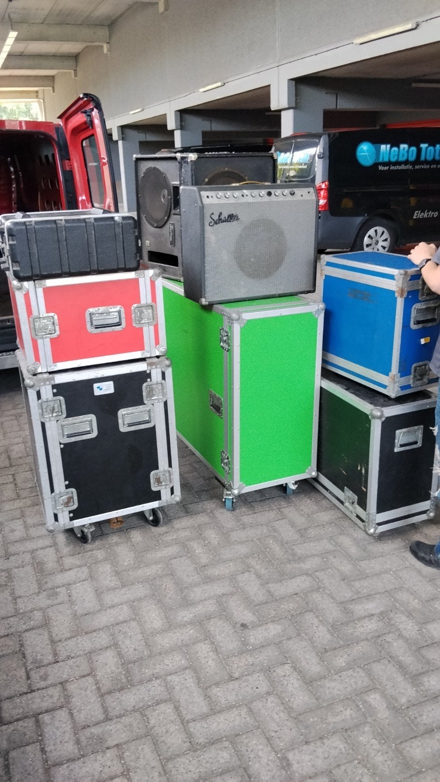 Grote partij theater- en podiumverlichting + flightcases, Muziek en Instrumenten, Licht en Laser, Ophalen of Verzenden, Gebruikt