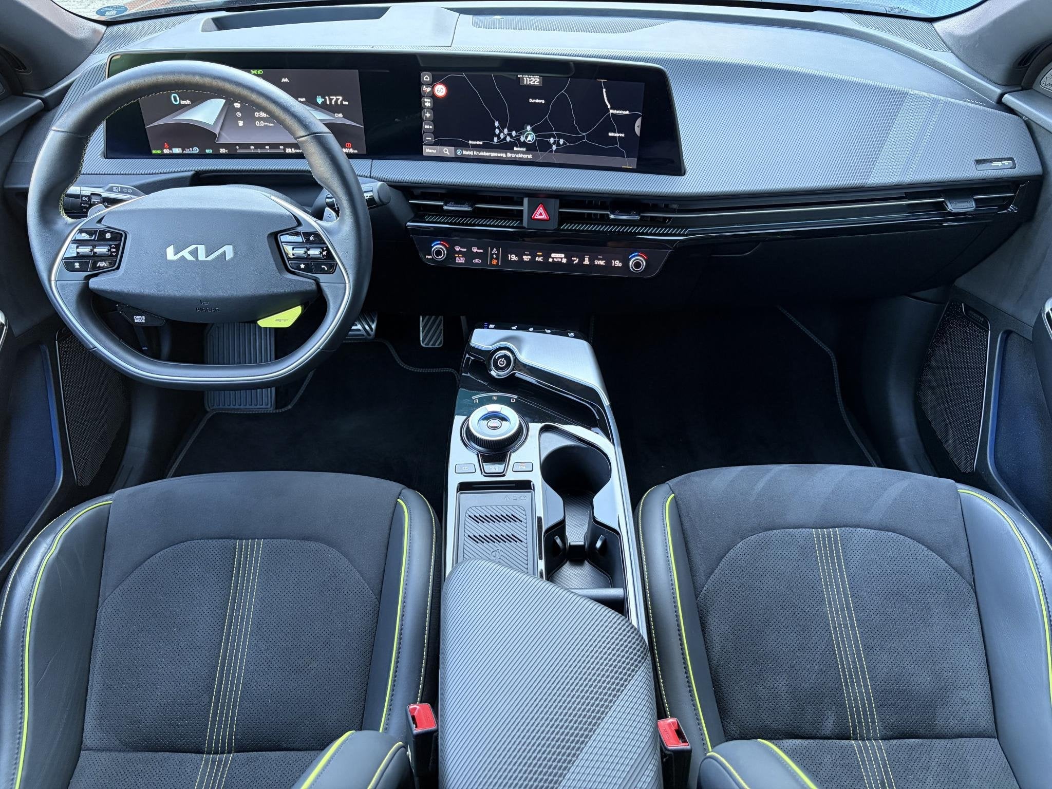 Kia EV6 GT AWD 77.4 kWh 585 pk / SOH 100% /Fabrieksgarantie, Auto's, Automaat, Dealer onderhouden, 100 %, Verwarmde buitenspiegels