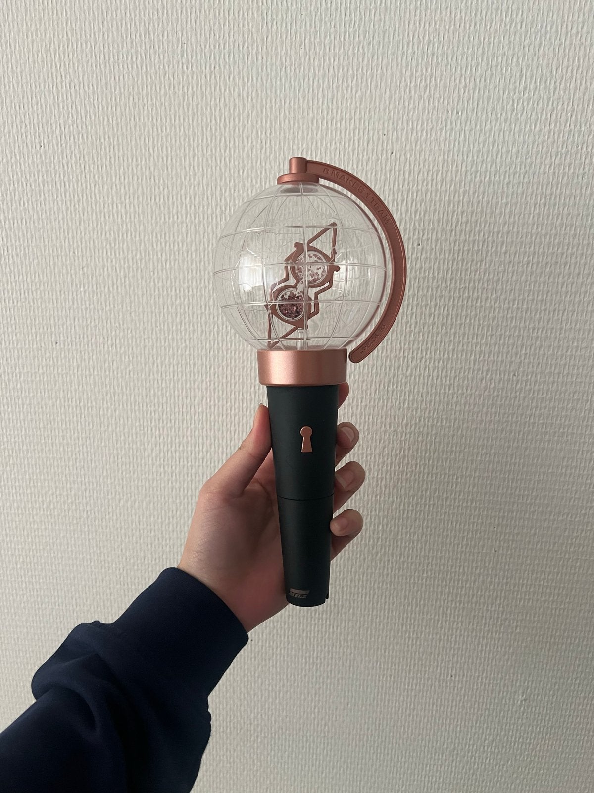 ATEEZ Lightstick (Lightiny) V1, Ophalen of Verzenden, Zo goed als nieuw