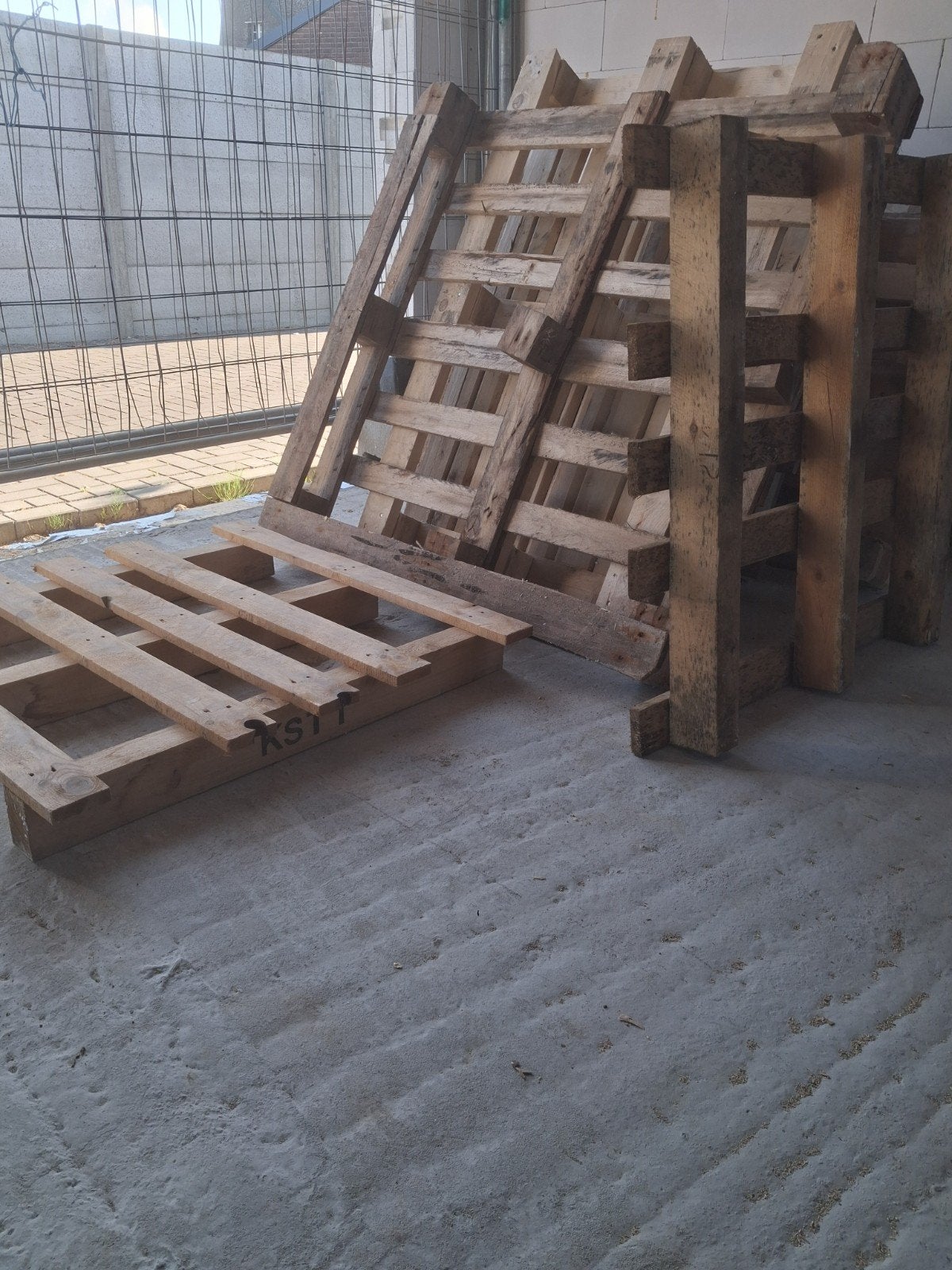 Pallets gratis !, Doe-het-zelf en Verbouw, Hout en Planken, Ophalen, Overige houtsoorten, Minder dan 200 cm, Pallet