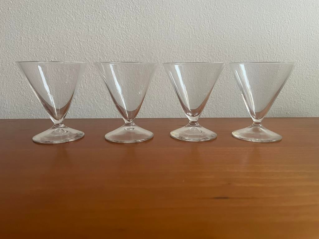 Gerard Muller: 4 Funnel glazen kl., Val St Lambert na 1920, Ophalen of Verzenden