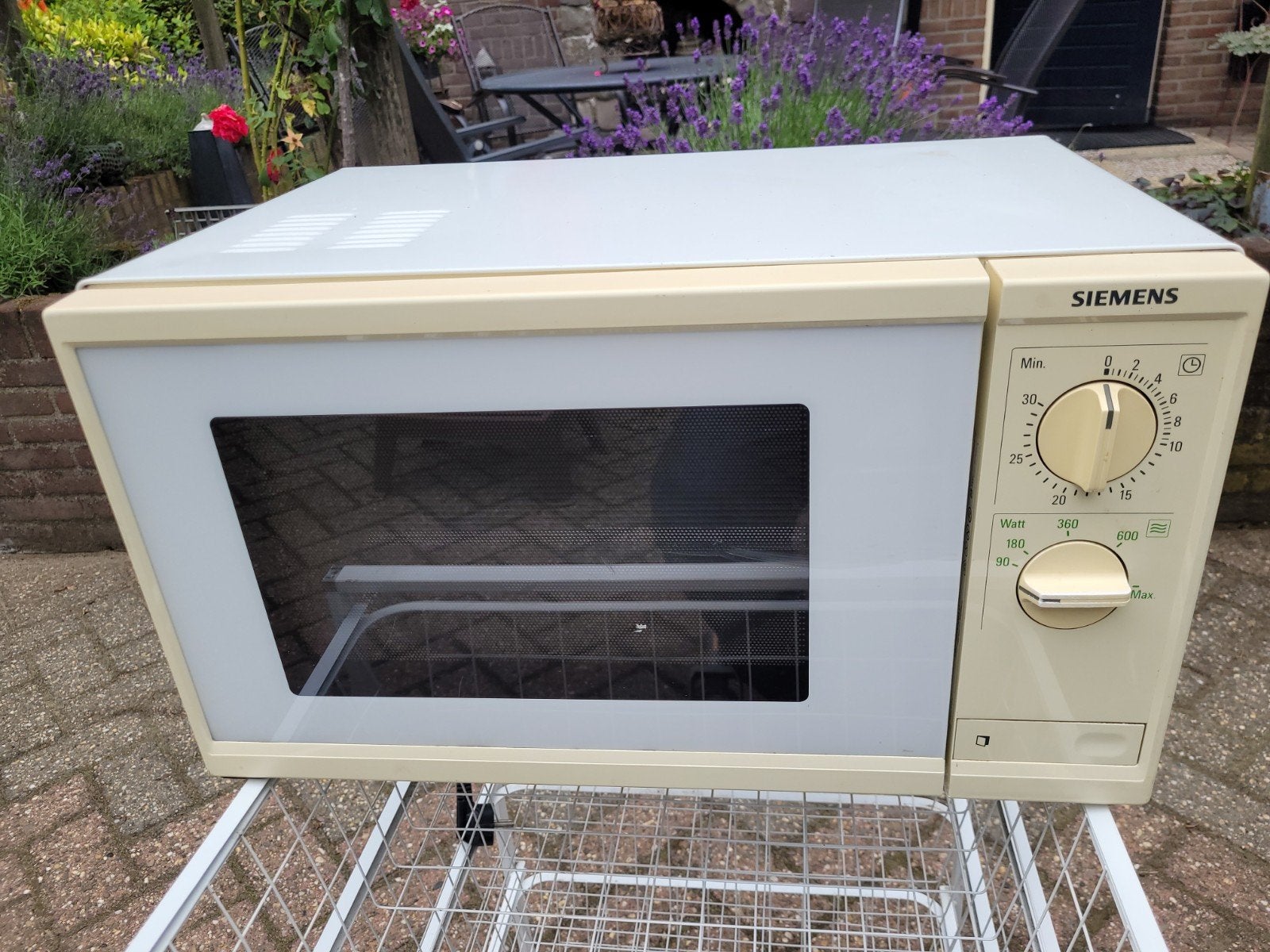 Siemens Magnetron 900W - Compact en Betrouwbaar, Gebruikt, Minder dan 45 cm, Ophalen of Verzenden, Magnetron