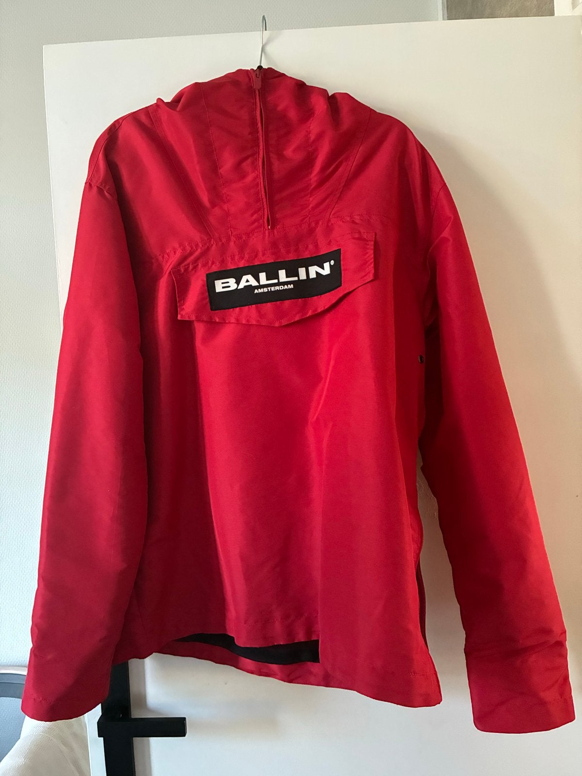 Ballin' Amsterdam Anorak Jas Rood - Maat XL, Kleding | Heren, Jassen | Zomer, Ophalen of Verzenden, Zo goed als nieuw, Maat 56/58 (XL)