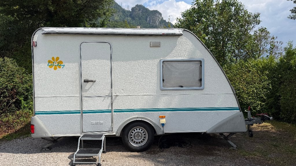 Eifelland Holiday met Stapelbed, Schokbreker, Treinzit, Dwarsbed, 4 tot 5 meter