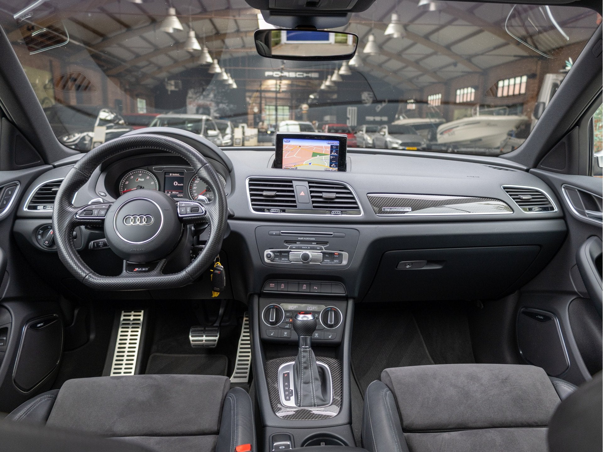 Audi RS Q3 2.5 TFSI quattro Pro Line Plus *Pano | Audi Exclu, Auto's, Audi, Automaat, Gebruikt, Euro 6, Blauw