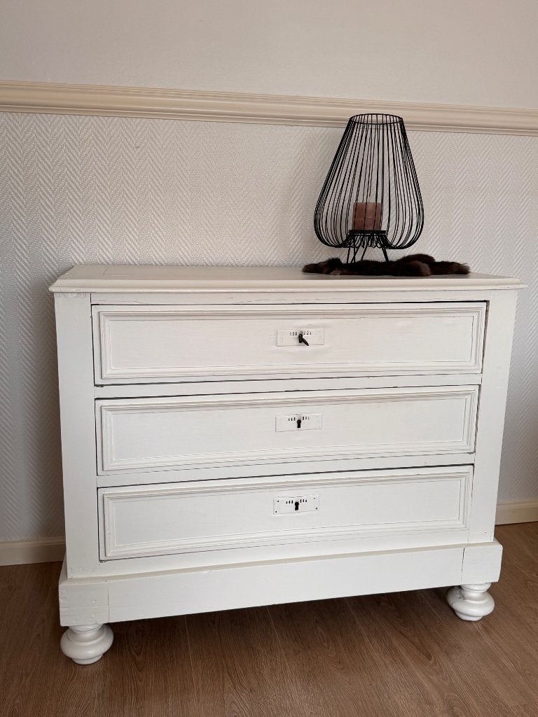 Brocante commode, Ophalen