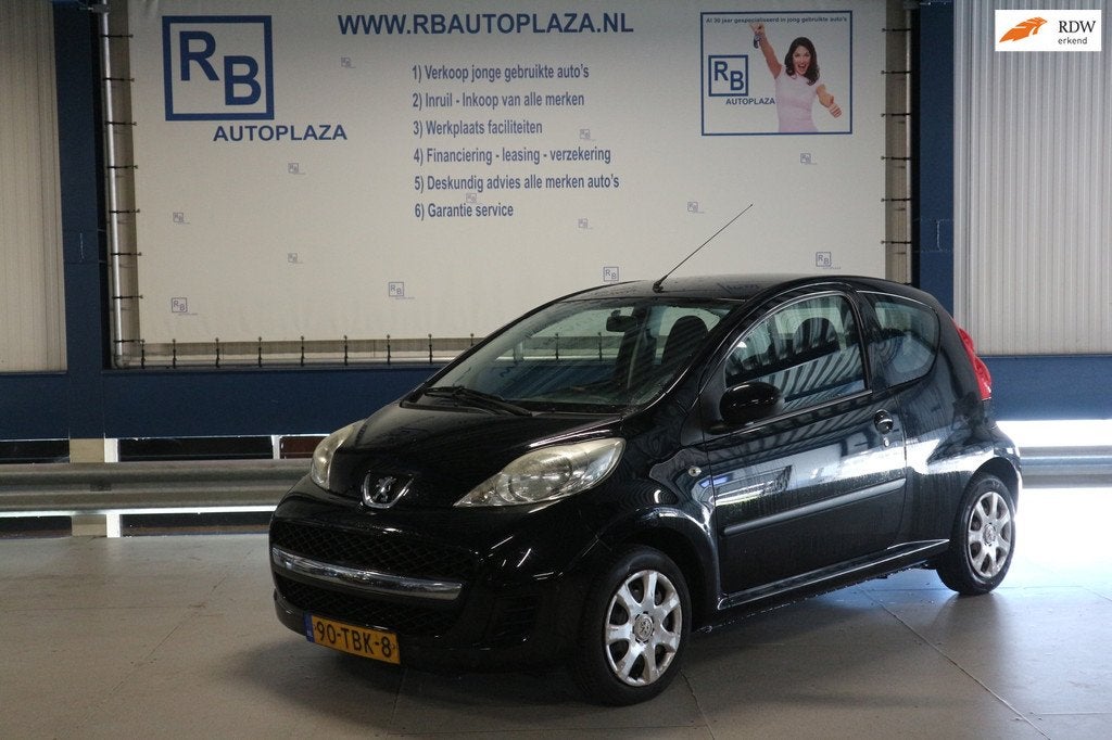 Peugeot 107 1.0-12V XS / AIRCO / NW APK / BUDGET DEAL ! ! !, Voorwielaandrijving, Euro 5, Gebruikt, 4 stoelen