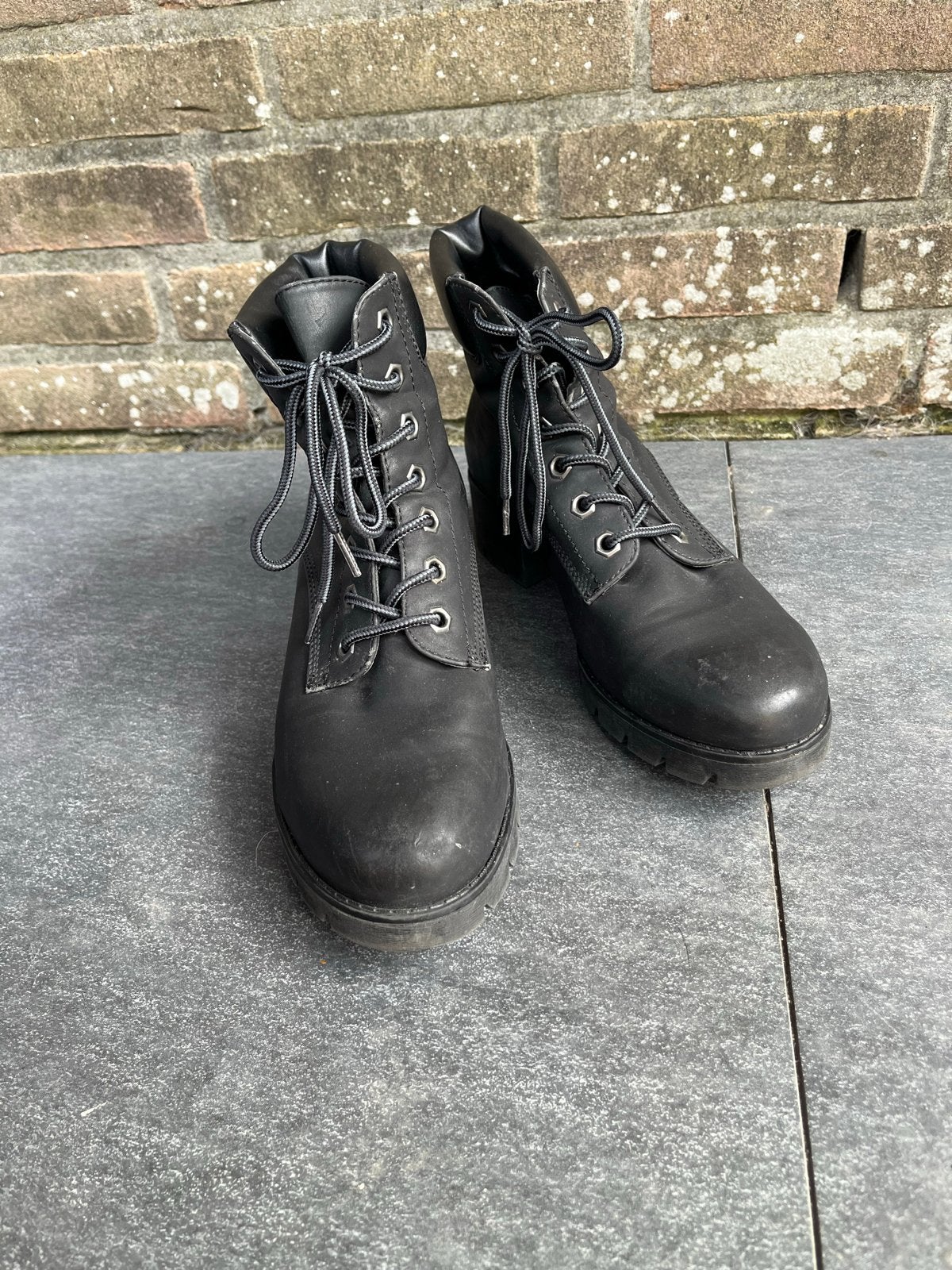 Landrover zwarte veterboots - Maat 41, Kleding | Dames, Schoenen, Ophalen of Verzenden, Zo goed als nieuw, Zwart, Lage of Enkellaarzen