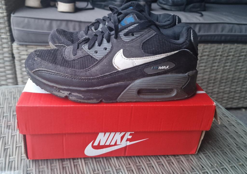 Nike Air Max 90 sneakers - Zwart maat 36, Ophalen of Verzenden, Jongen of Meisje