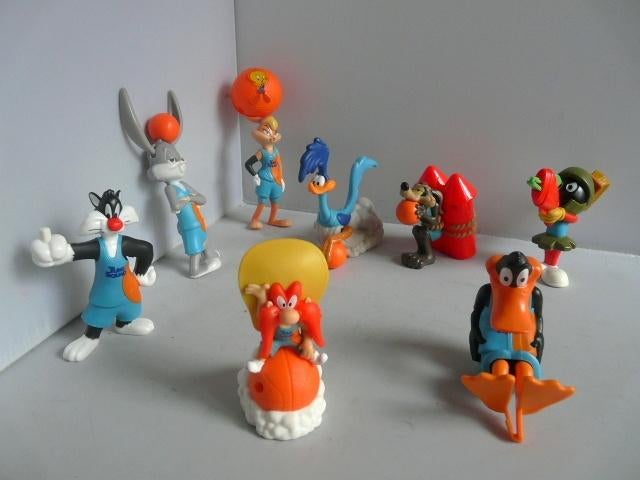McDonalds 2021 # Looney Tunes (8x), Verzamelen, Stripfiguren, Ophalen of Verzenden, Looney Tunes, Zo goed als nieuw, Beeldje of Figuurtje