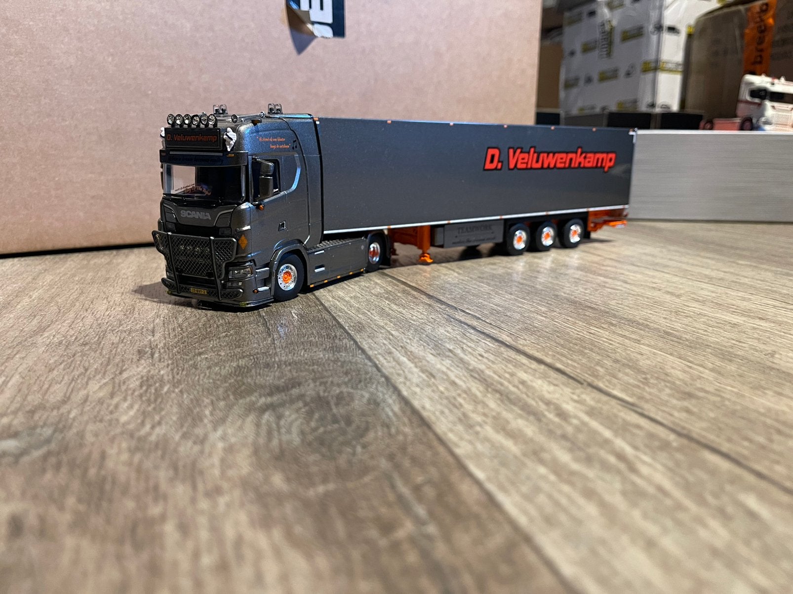 WSI Veluwenkamp, Ophalen of Verzenden, Zo goed als nieuw, Bus of Vrachtwagen, Wsi