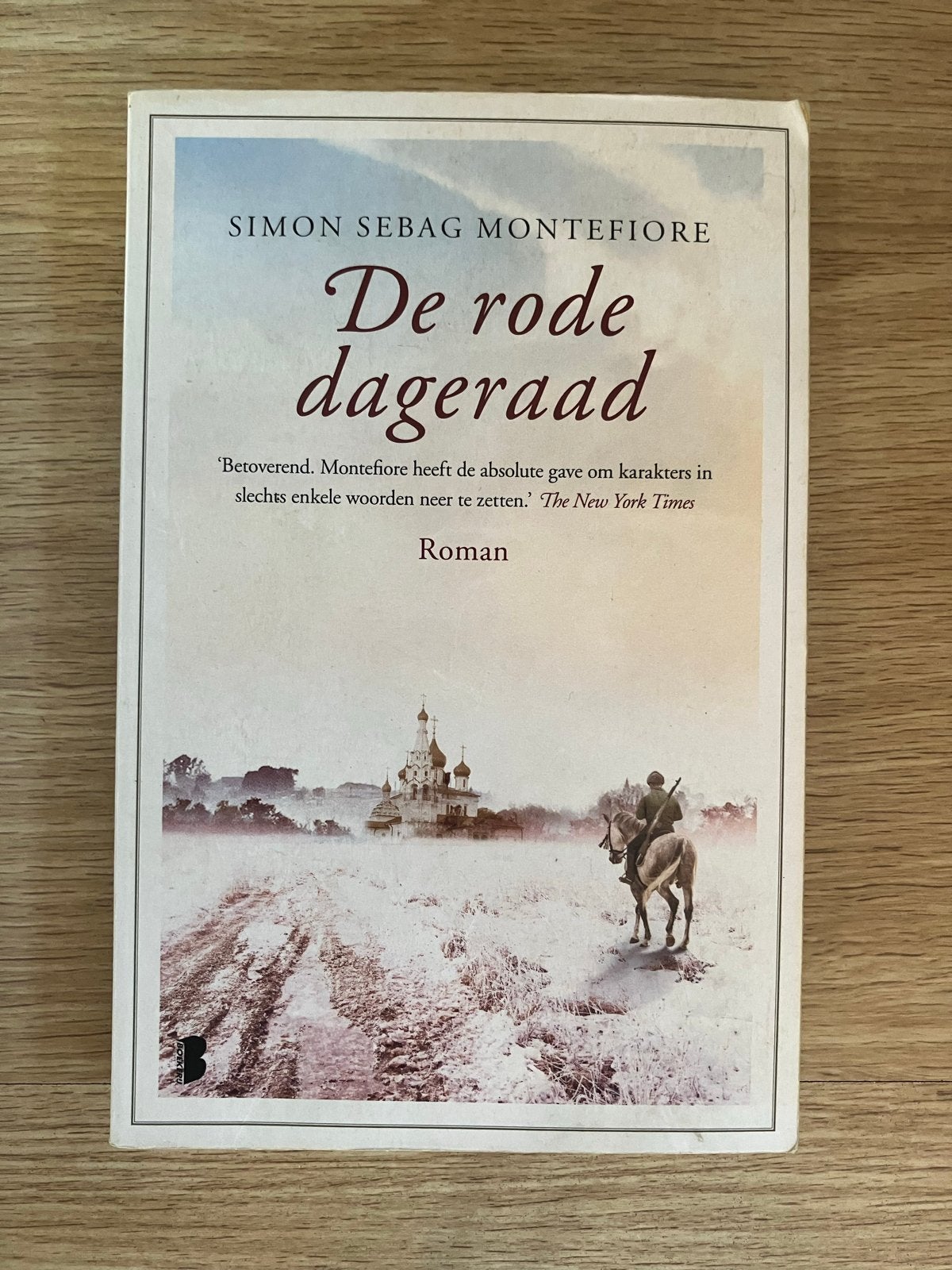 De Rode Dageraad - Simon Sebag Montefiore Roman, Boeken, Ophalen of Verzenden, Zo goed als nieuw, Simon Sebag Montefiore