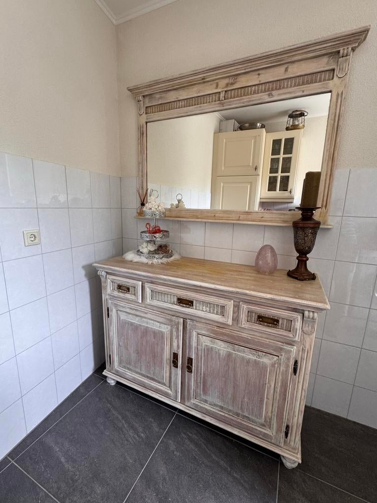 Grenen kast whitewash met spiegel, Huis en Inrichting, Kasten | Boekenkasten, Ophalen, 25 tot 50 cm, 50 tot 100 cm