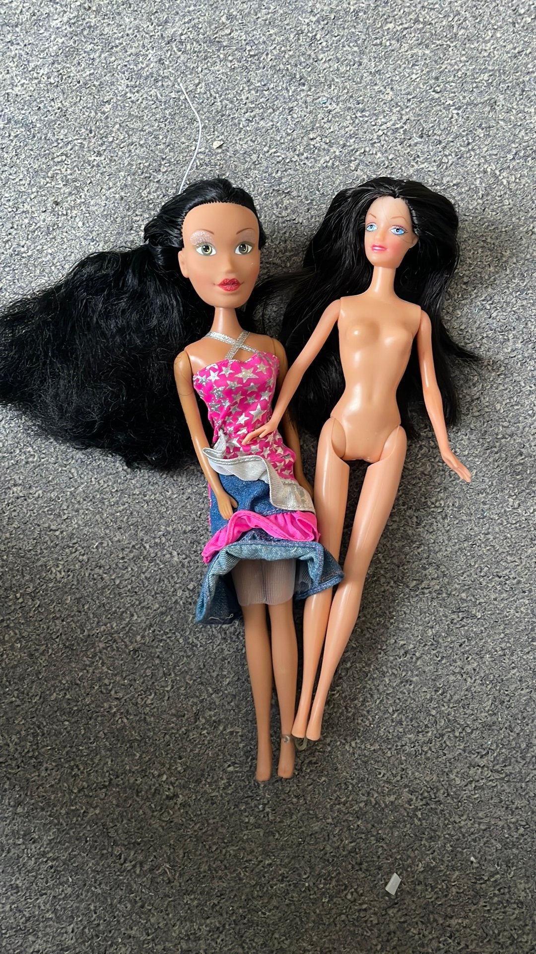 2 Barbie s, Ophalen of Verzenden, Zo goed als nieuw