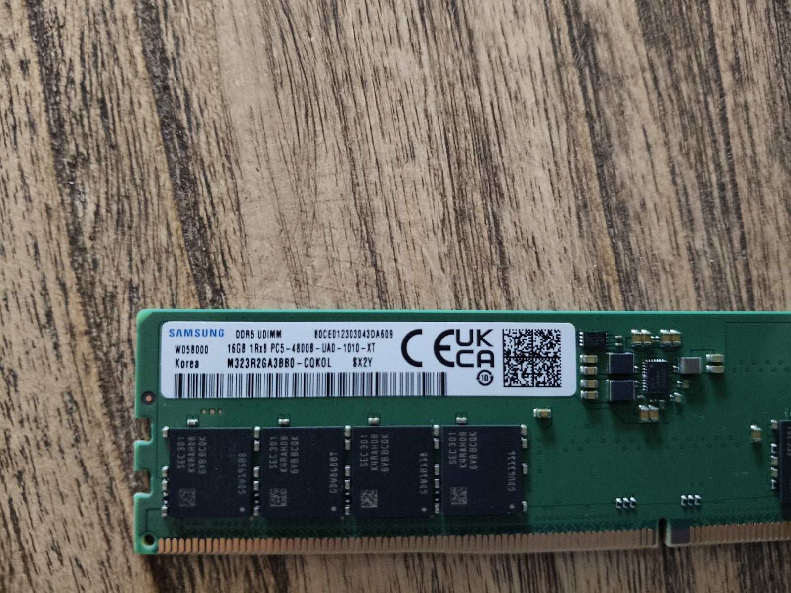 Samsung DDR5 UDIMM 16GB PC5-4800B RAM Geheugenmodule, Computers en Software, RAM geheugen, Ophalen of Verzenden, Zo goed als nieuw
