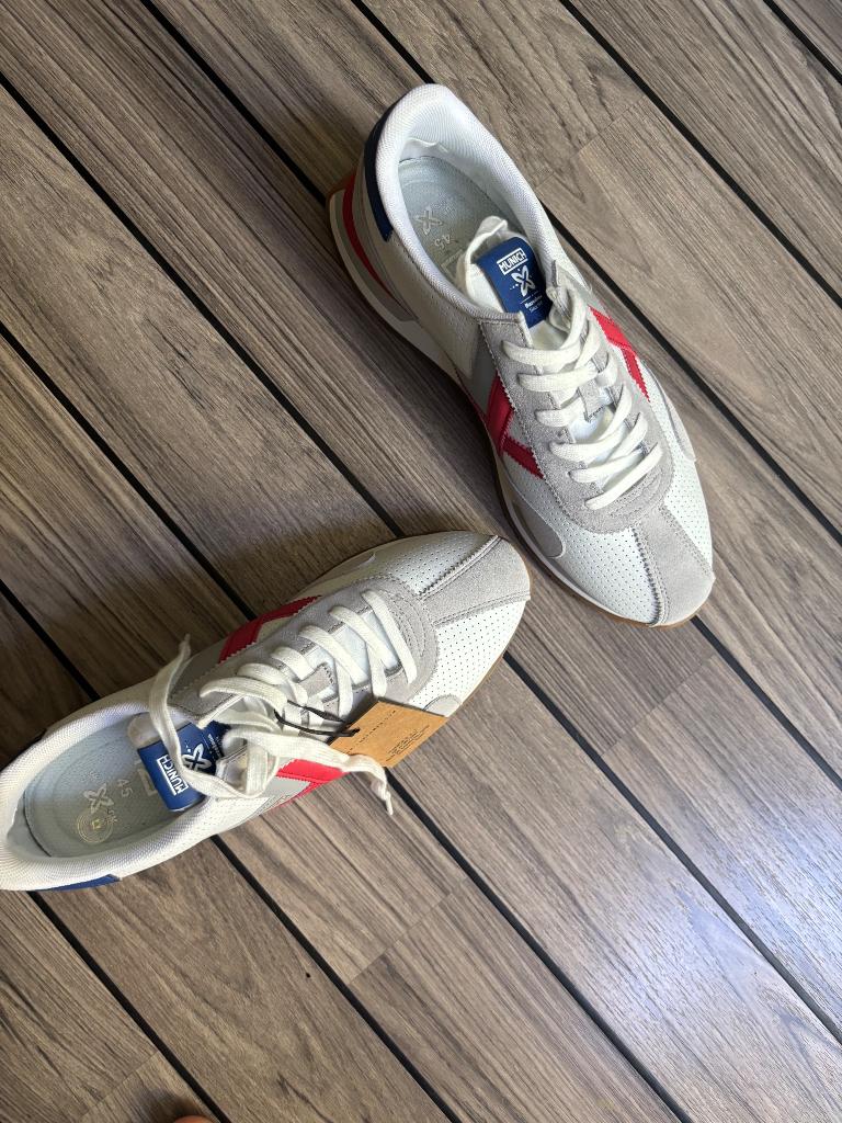 Munich sneakers, Kleding | Heren, Schoenen, Wit, Nieuw, Munich, Ophalen of Verzenden