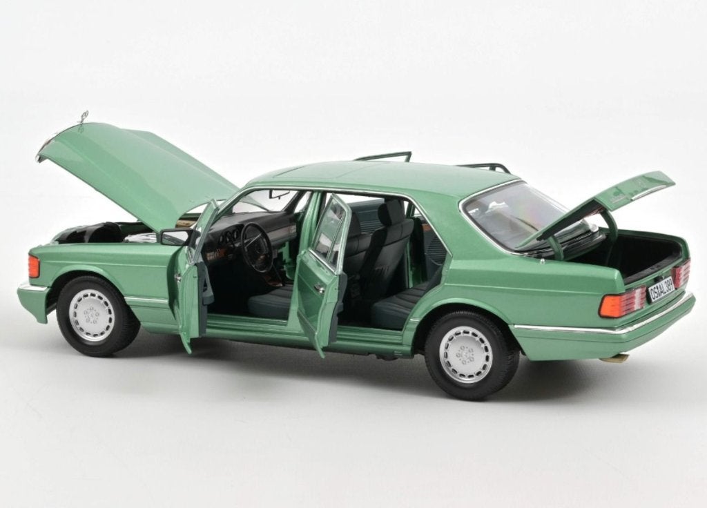 Mercedes Benz 560 SEL 1991 L.GROEN MET. 1/18 NOREV R. 183469, Hobby en Vrije tijd, Modelauto's | 1:18, Verzenden, Nieuw, Auto