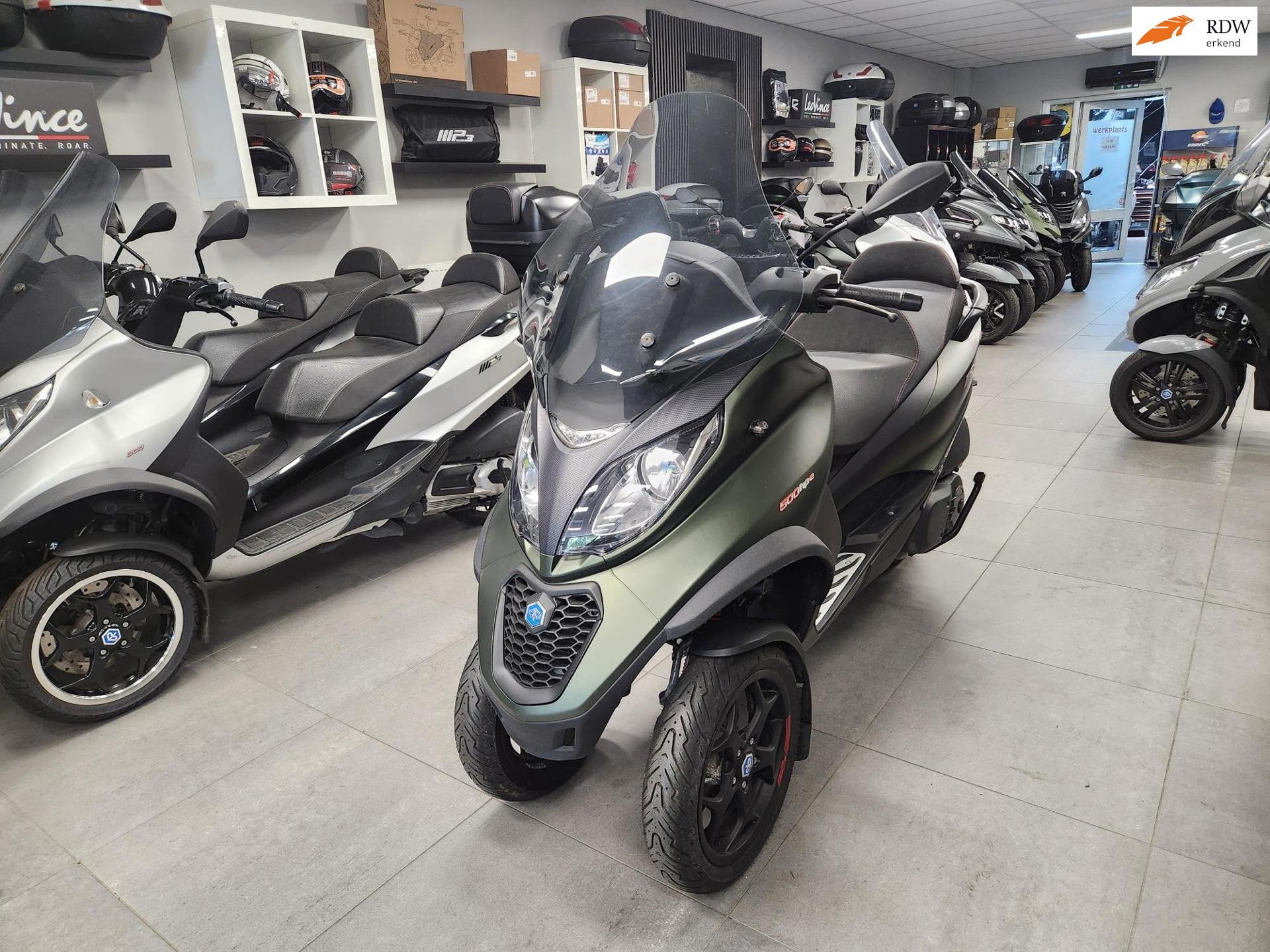 Piaggio MP3 500 ABS ASR VOL OPTIES RIJKLAAR GARANTIE, Bedrijf, Overig, Mauritslaan, 110
6161HZ  GELEEN, NL, Info@motorstorelimburg.nl