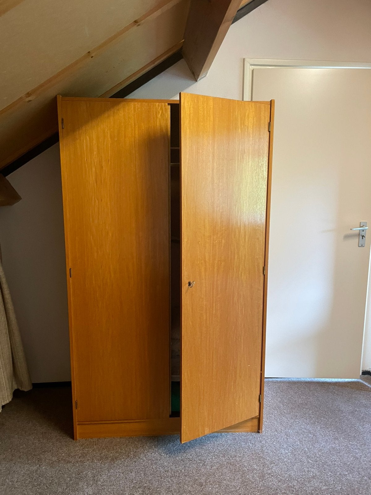Kledingkast jaren 60, Huis en Inrichting, Kasten | Dressoirs, Ophalen, Gebruikt, 100 tot 150 cm, Met deur(en)