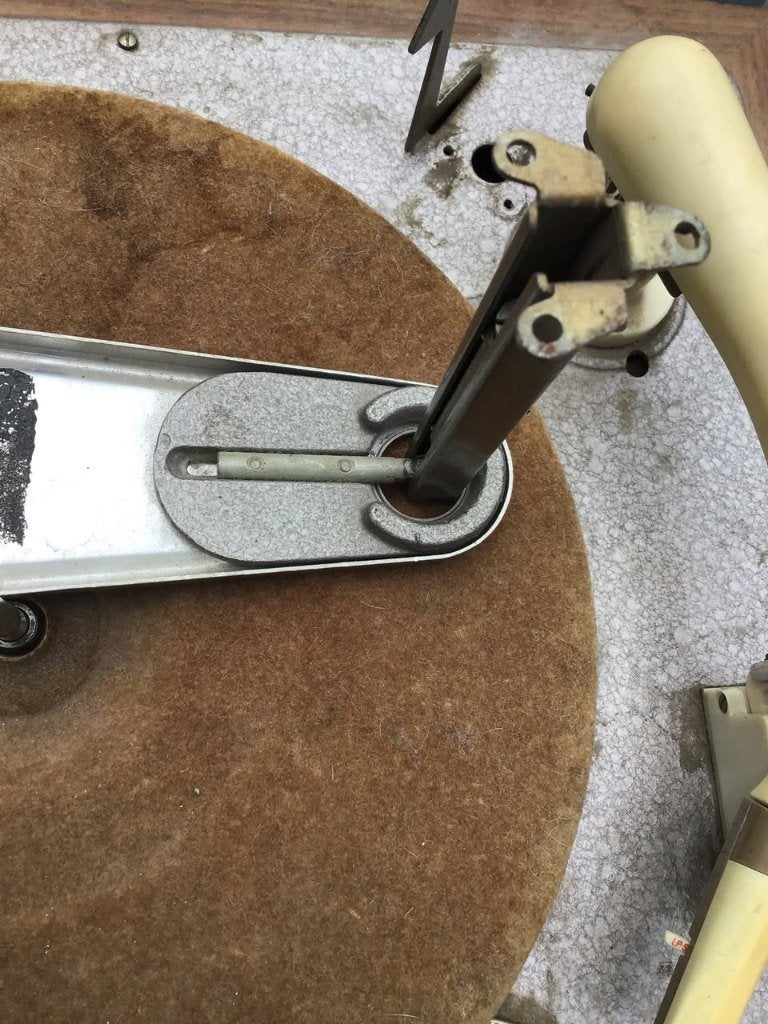 Foto 6 van Vintage Phillips platenspeler uit de jaren 50
