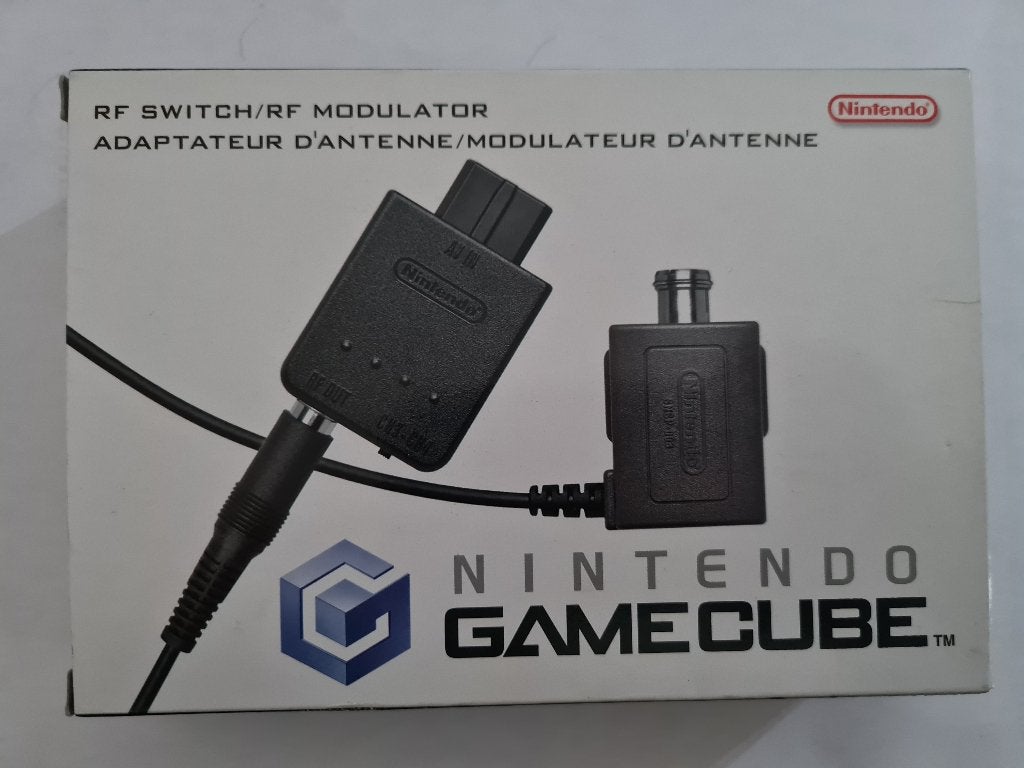 RF SWITCH / RF MODULATOR, Gebruikt, 1 speler, Racen en Vliegen, Ophalen of Verzenden