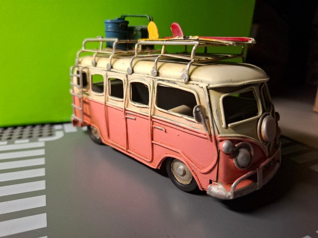 Sier - Volkswagen Bus Samba Surf [roze] 1/28, Ophalen of Verzenden, Zo goed als nieuw, Auto