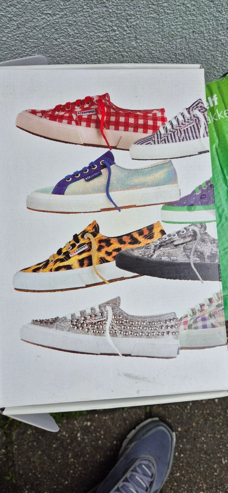 Nieuw Superga maat 37, Ophalen of Verzenden