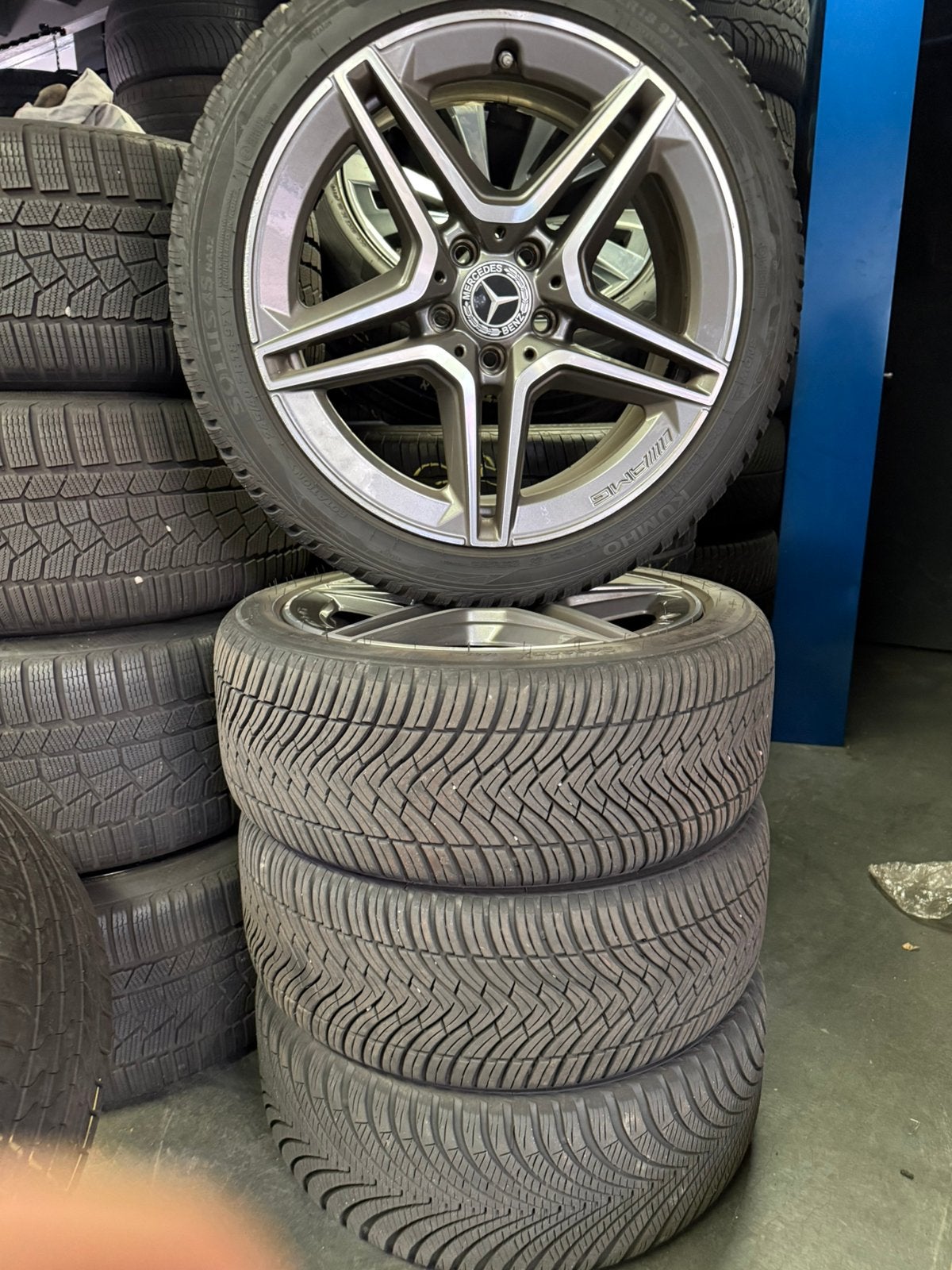 18 inch Amg Velgen C-klasse w205 Breedset winter/zomer, Auto-onderdelen, Ophalen, 18 inch, Banden en Velgen, All Season