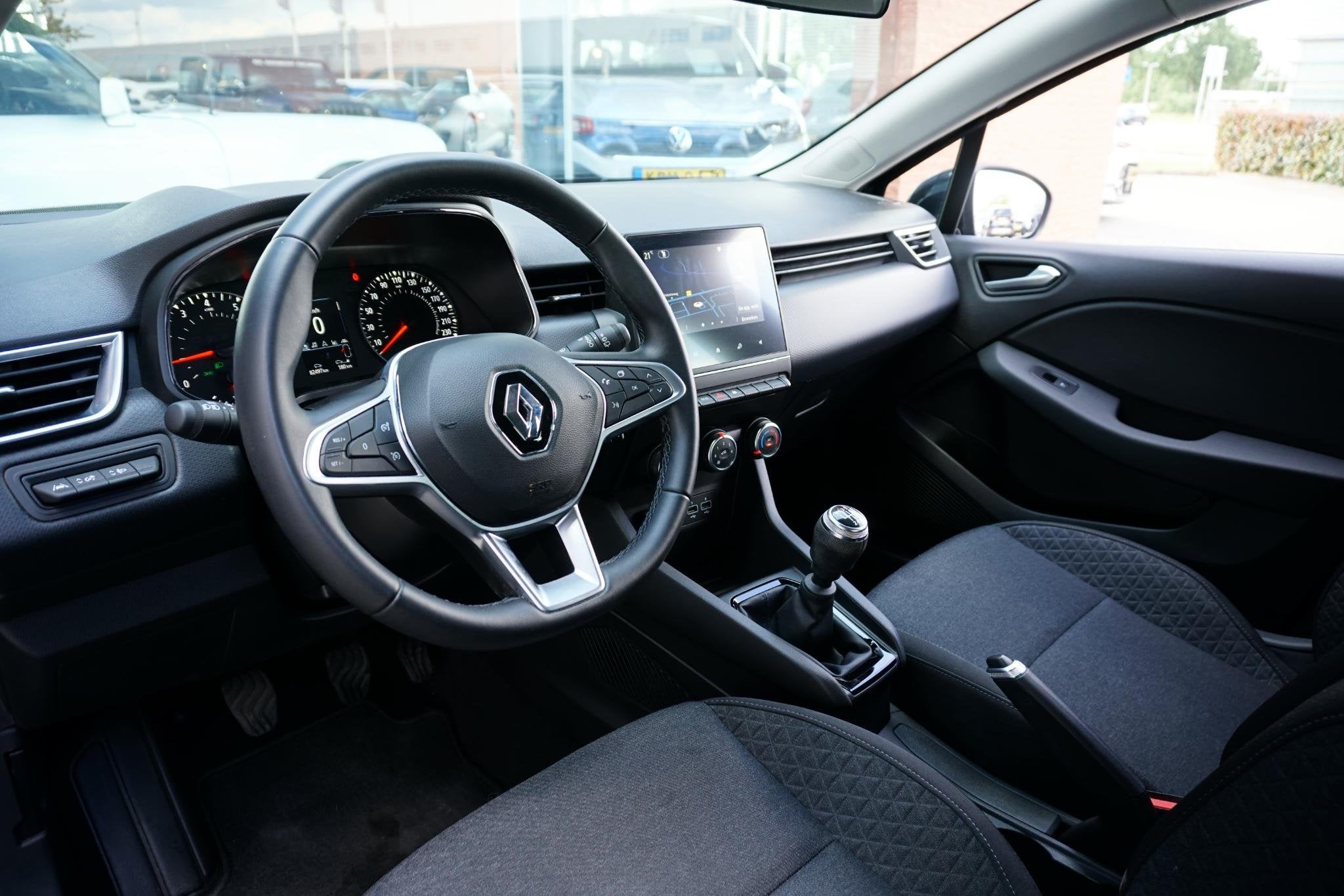 Renault Clio 1.0 TCe Zen + CARPLAY / PDC / NAVIGATIE, Voorwielaandrijving, Stof, Gebruikt, Euro 6