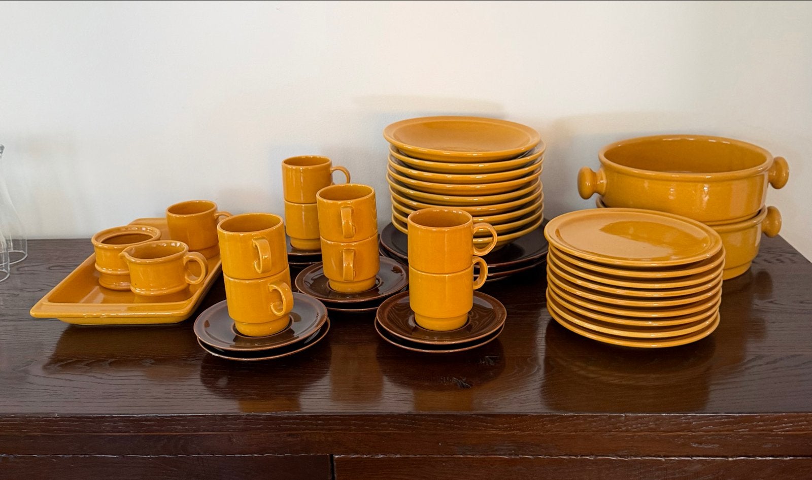 Vintage jaren '70 servies - Okergeel compleet set, Ophalen, Gebruikt, Keramiek, Vintage