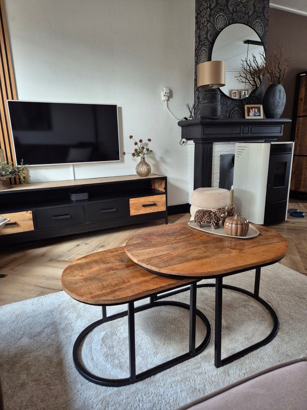 Set van 2 ovale salontafels - Mango hout & zwart metaal, Huis en Inrichting, Gebruikt, 50 tot 100 cm, 50 tot 100 cm, Ovaal